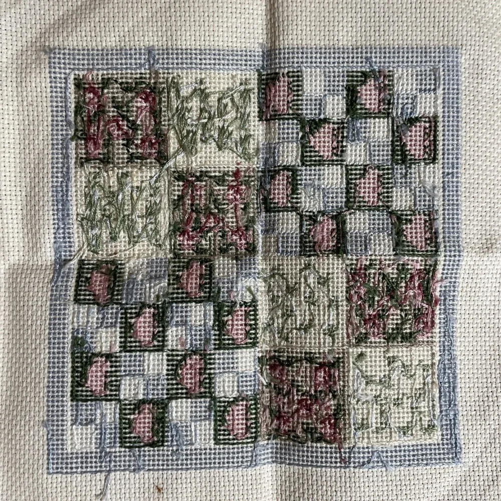 Cross Stitch Mini‎ Quilt Hanger 5.5